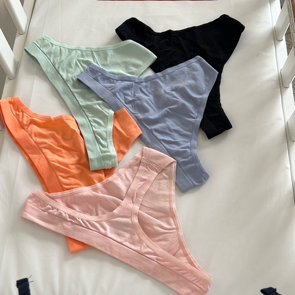 Brand New: 5 Seamless Thongs - Picture 2 of 4